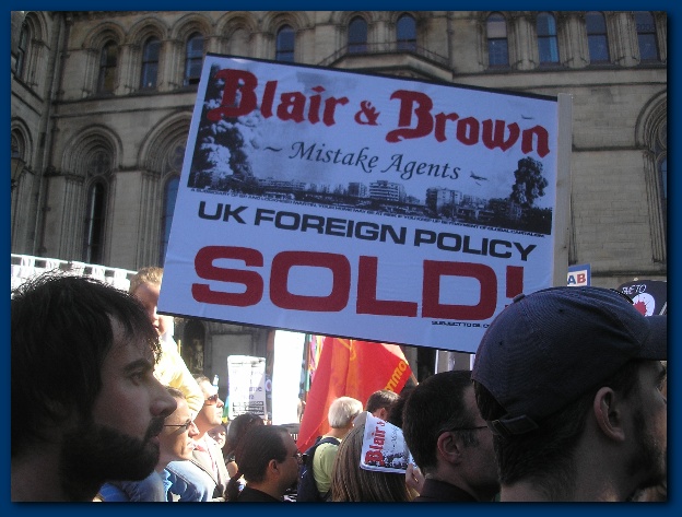 602x450 pixels (123K)