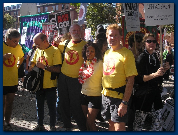 602x450 pixels (155K)