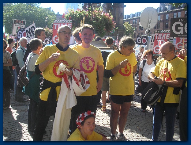 602x450 pixels (160K)