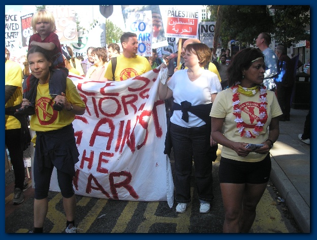 602x450 pixels (146K)